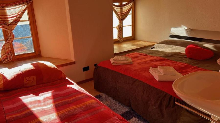 Hotel Chasa Crusch Sent Zewnętrze zdjęcie